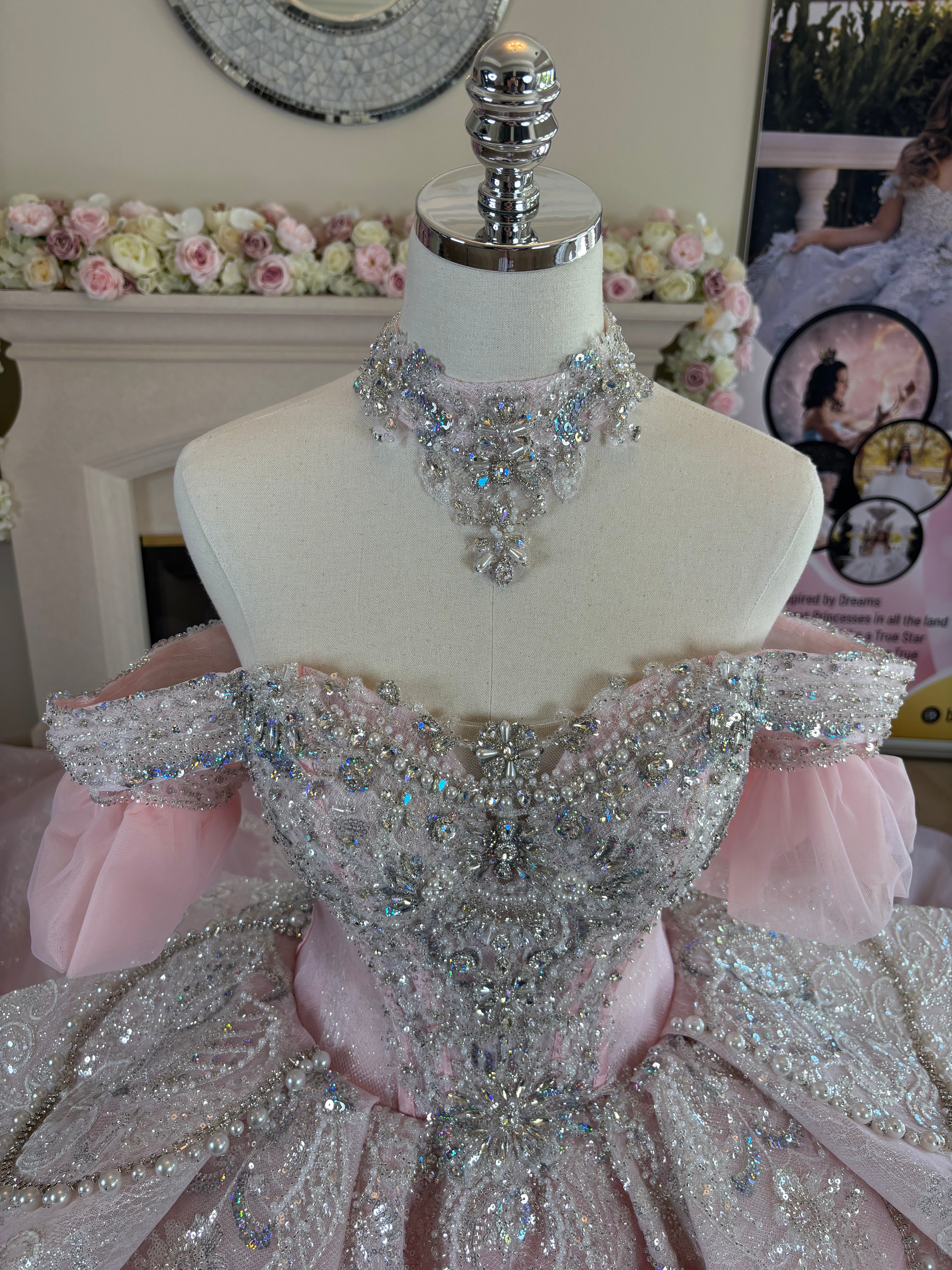 Love Story (pink) - Bella Luna Gowns