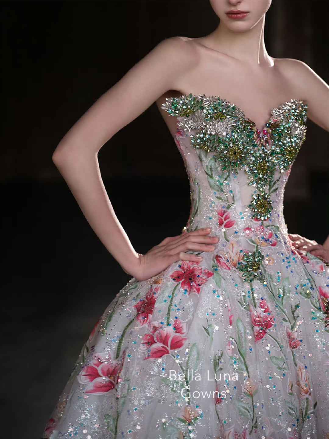 WS1090 - Bella Luna Gowns