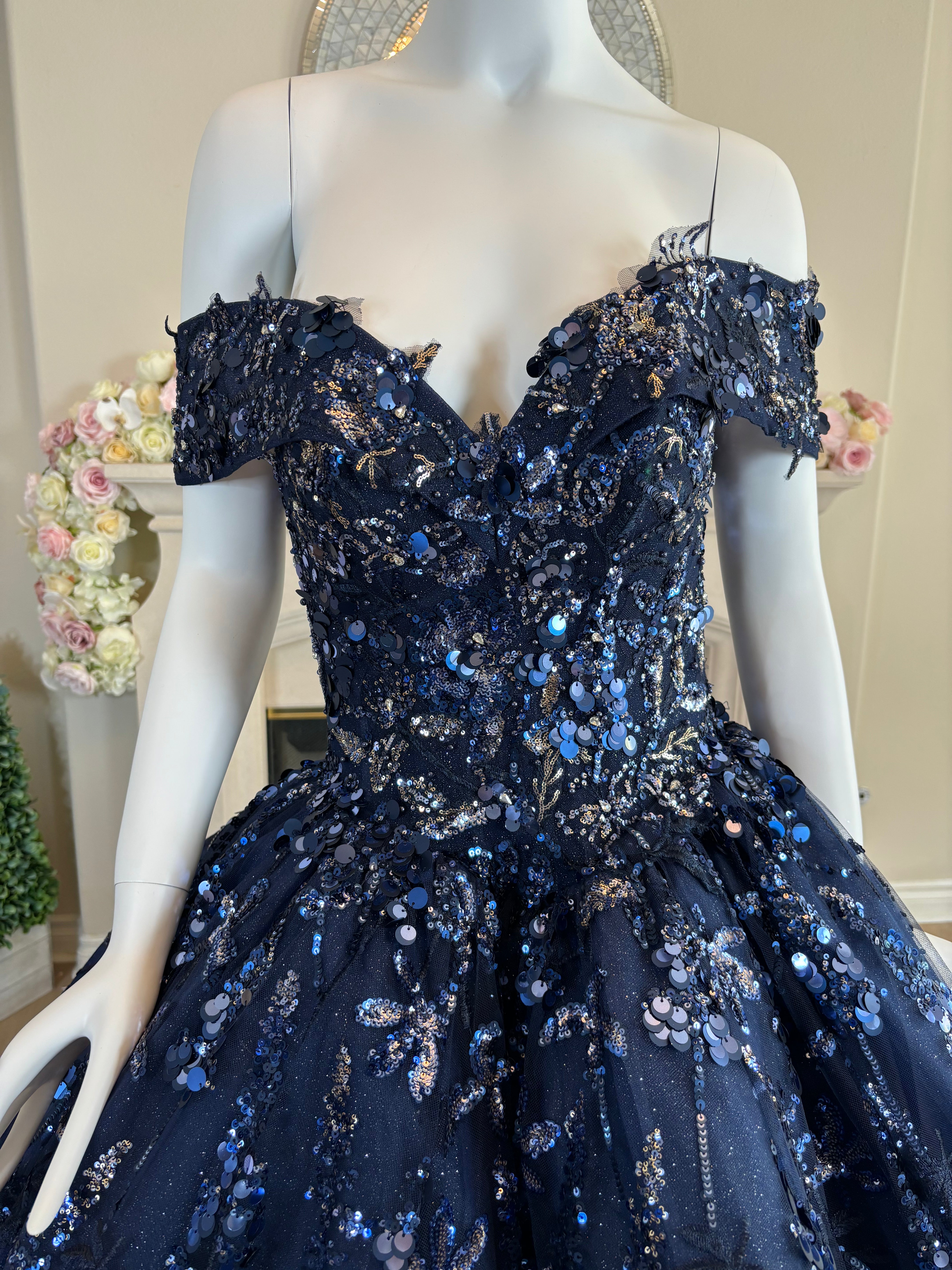 LA015 - Bella Luna Gowns