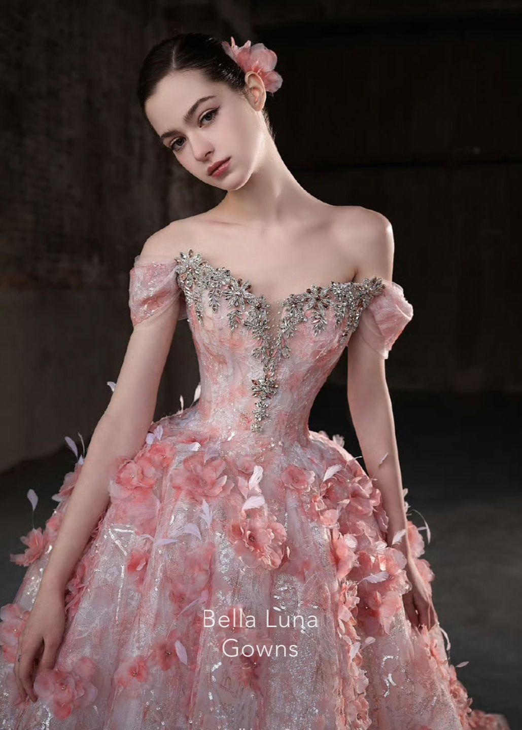 WS1088 - Bella Luna Gowns