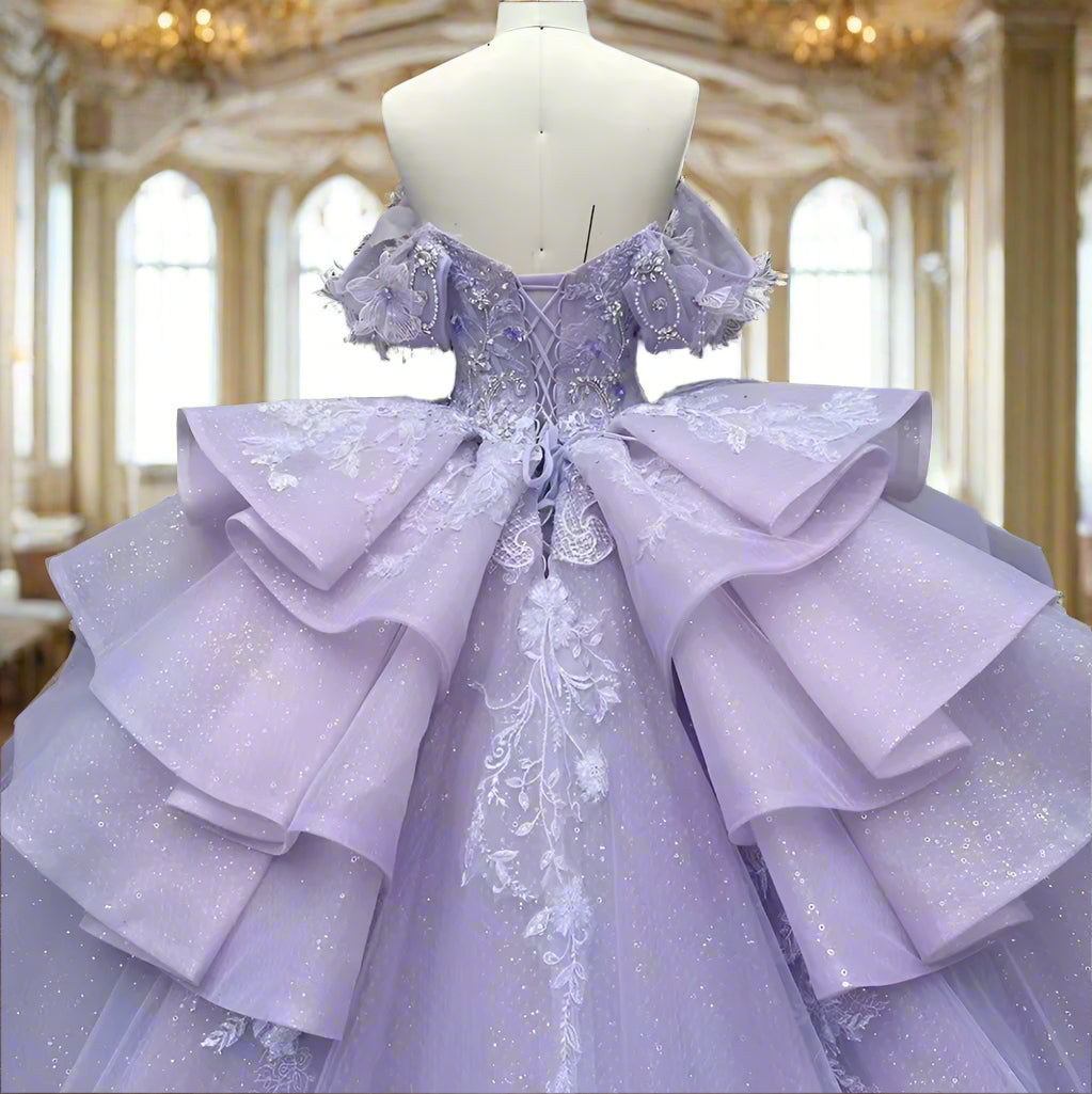 PR018 - Bella Luna Gowns