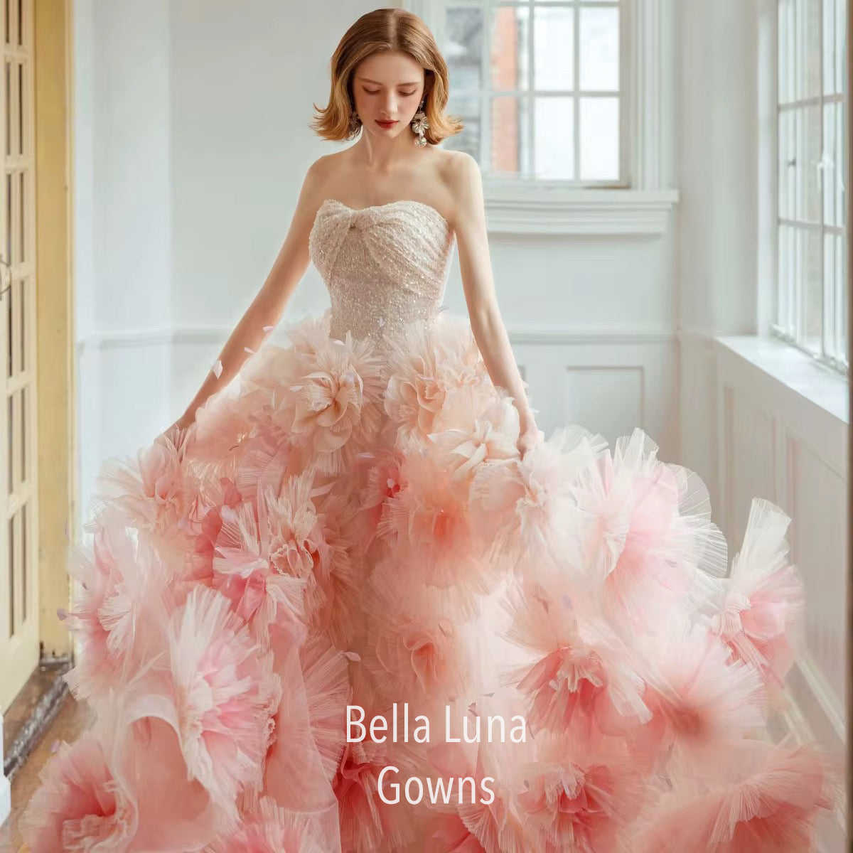 VIPWS859 - Bella Luna Gowns