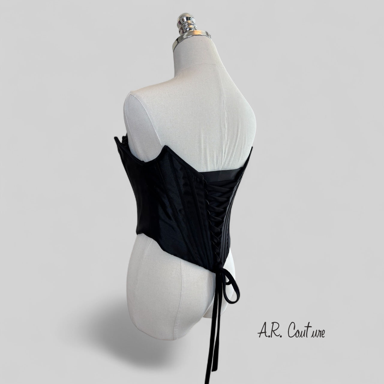 Black Pearl - Bella Luna Gowns