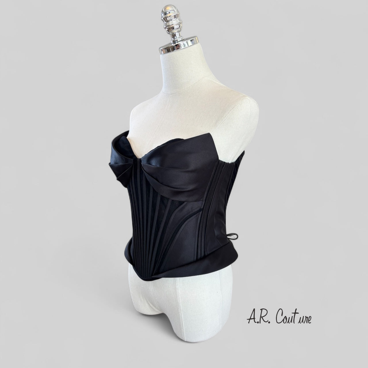 Ravelle - Bella Luna Gowns
