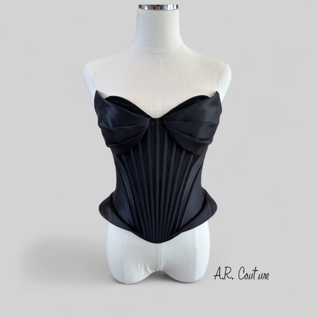 Ravelle - Bella Luna Gowns