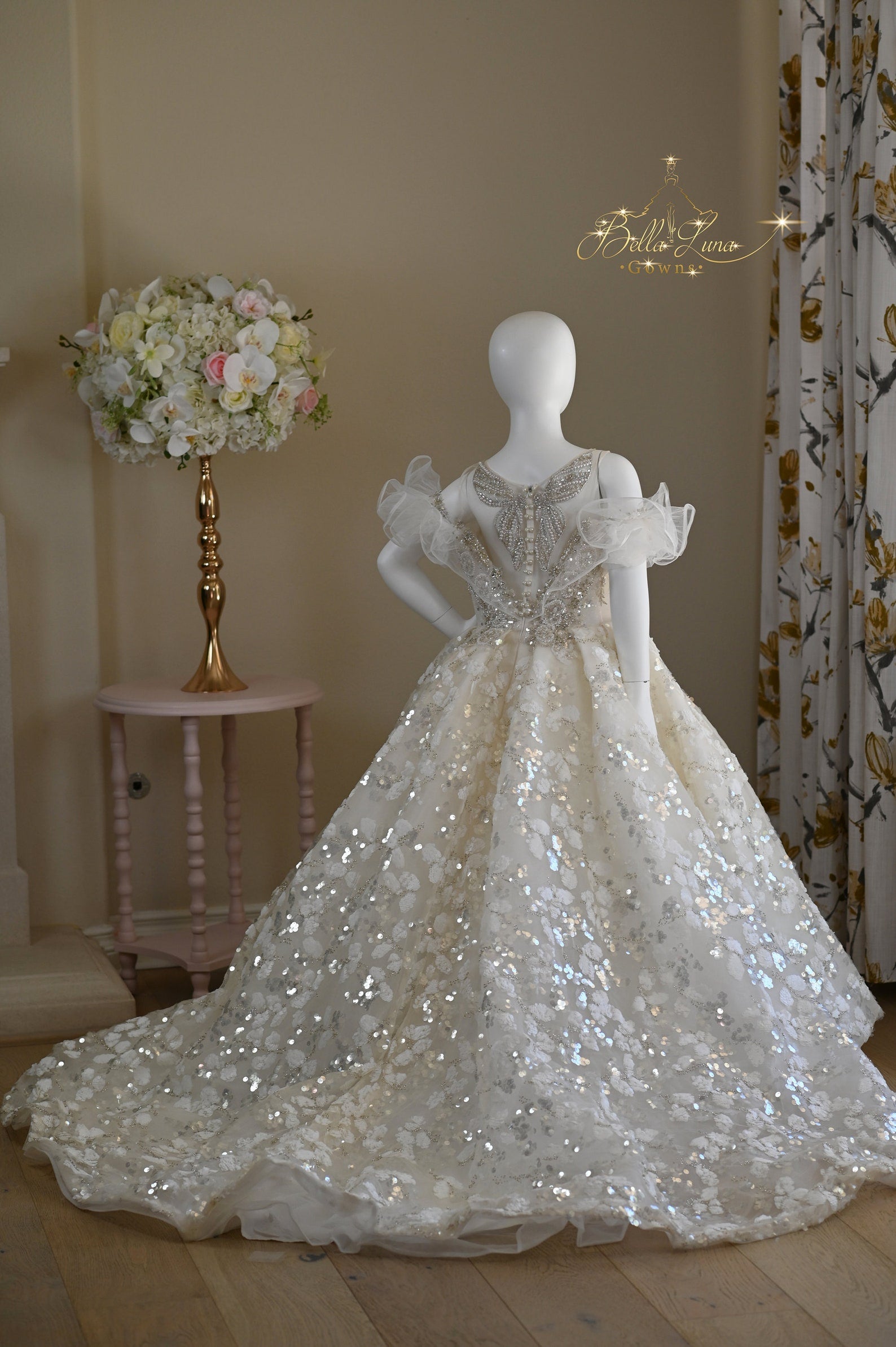 Butterfly Kisses - Bella Luna Gowns