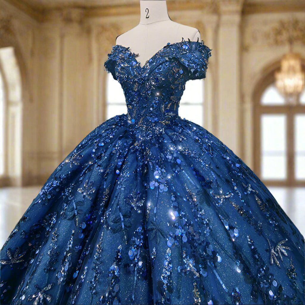 LA015 - Bella Luna Gowns