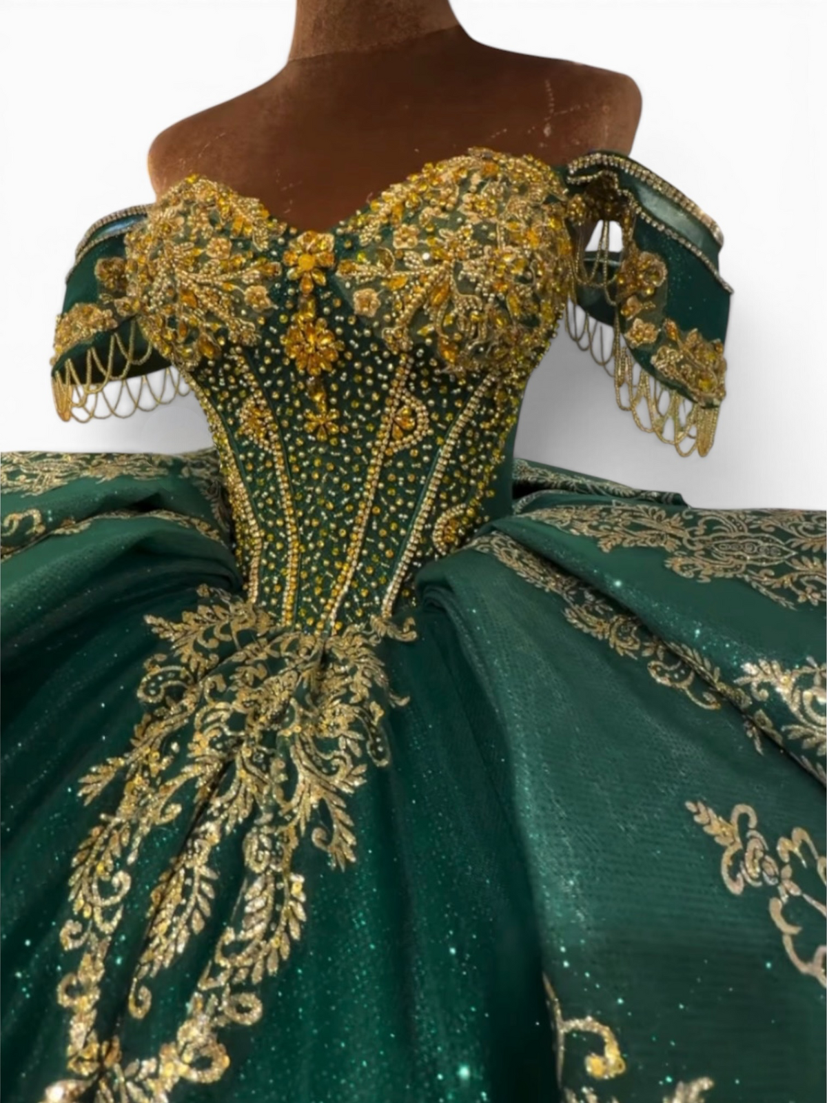 emerald green and gold quince dress Dynasty Quinceañera Gown SIZE:ONESIZE 4-20 Lace Mermaid Long Sleeve Source Now High-waisted